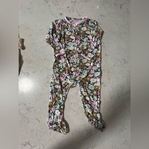 EUC magnetic me pajama